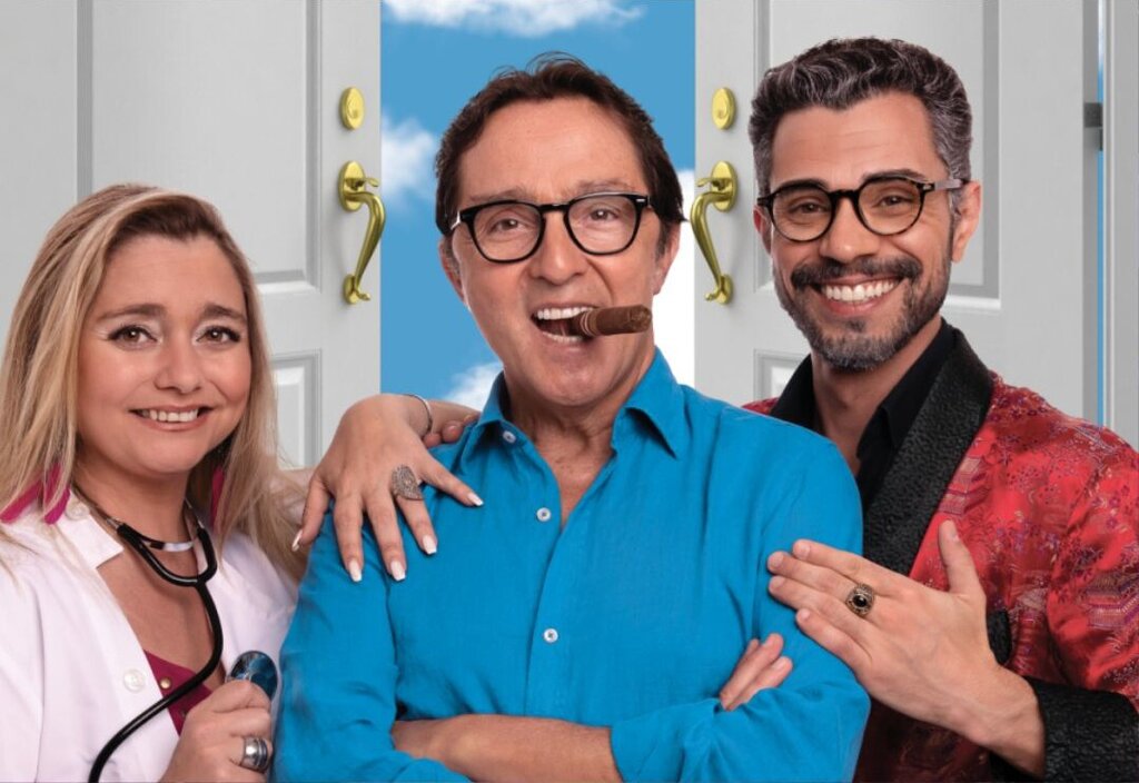 O último fecha a porta 